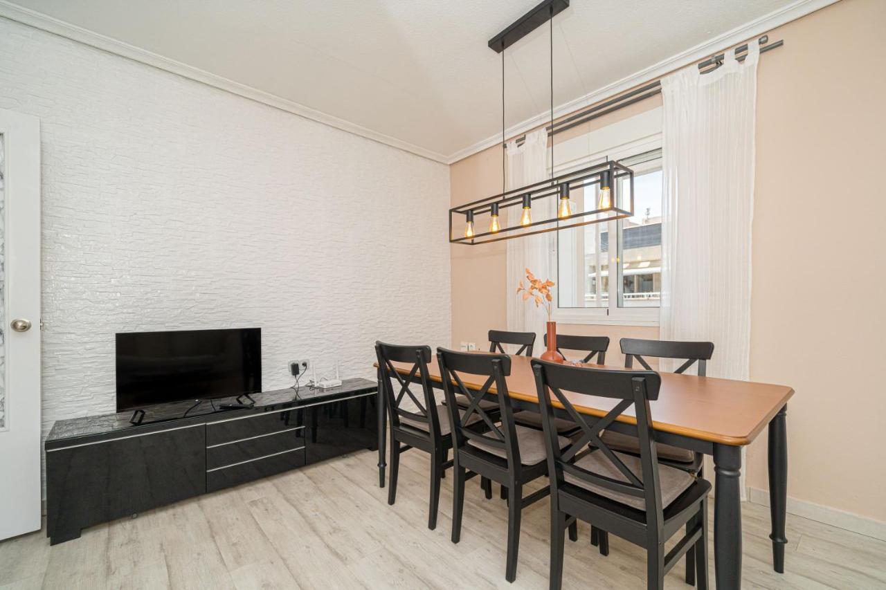 Casa Terra: Apartment 50 Meters From The Beach Torrevieja Luaran gambar