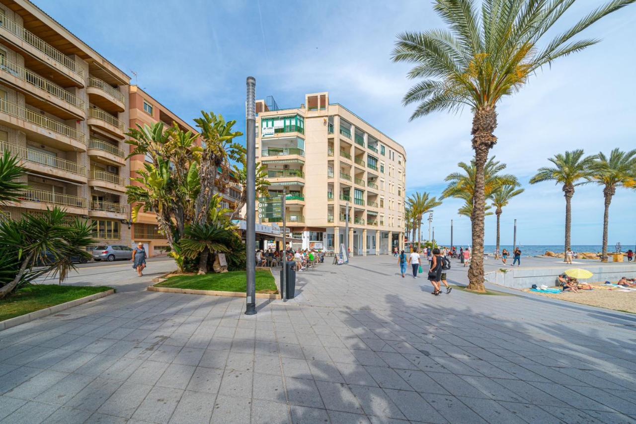 Casa Terra: Apartment 50 Meters From The Beach Torrevieja Luaran gambar